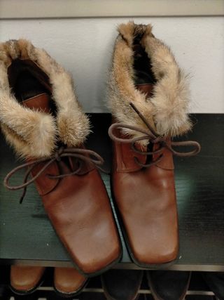 Botines martinelli mujer de segunda mano por 15 EUR en Almenara en WALLAPOP