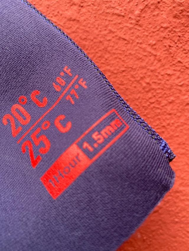 Traje surf talla 14-16