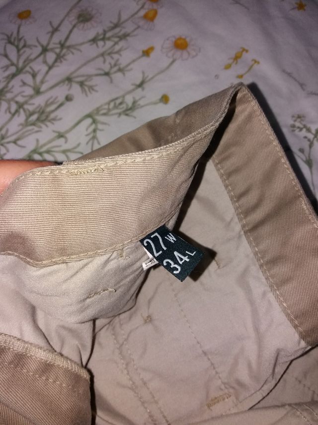 Pantalón dockers chino corte recto de mujer