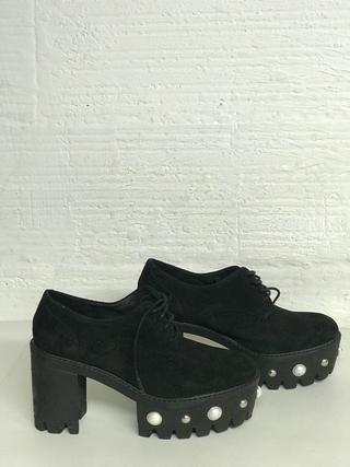 ZAPATOS PLATAFORMA NEGRA T.38 yellow
