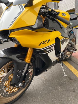 Kit tapas frontales carbono Yamaha r1 R1m