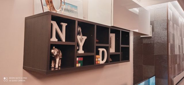 Mueble para colgar decorativo marron