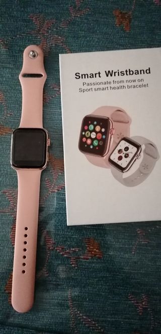 Smartwatch de segunda mano por 30 EUR en Córdoba en WALLAPOP