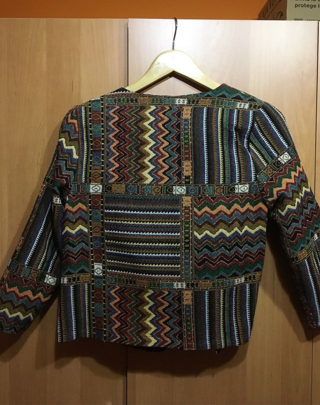 Chaqueta étnica