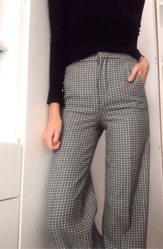 Pantalón pata de gallo Zara Studio de segunda mano por 10 EUR en Sevilla en  WALLAPOP