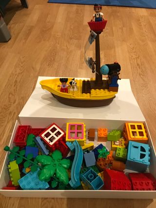 caja piezas lego duplo