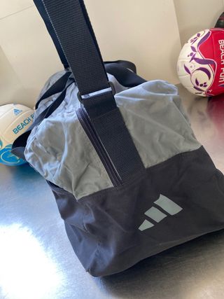 BOLSA DEPORTE GR. COMBINADO EN GRISES