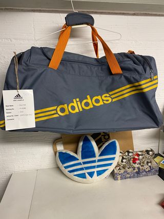 BOLSA DEPORTE GRIS/MOSTAZA NUEVA