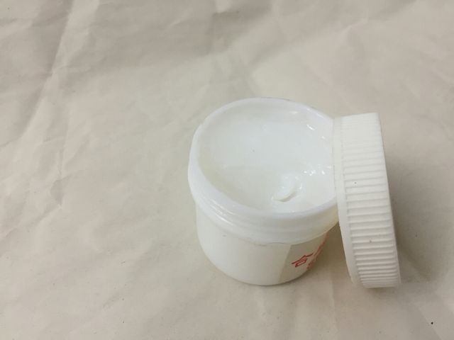 Cambio o vendo grasa sintetica 30g