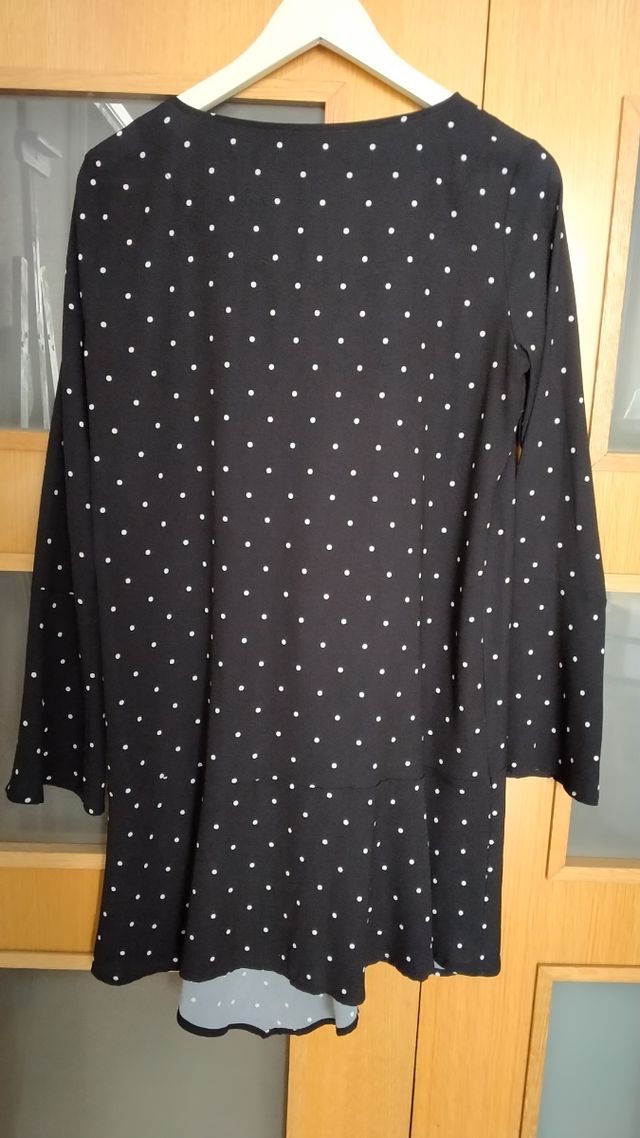 vestido fluido corto talla M