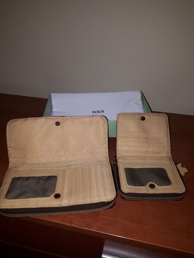 REBAJADO. CARTERA Y MONEDERO TOUS