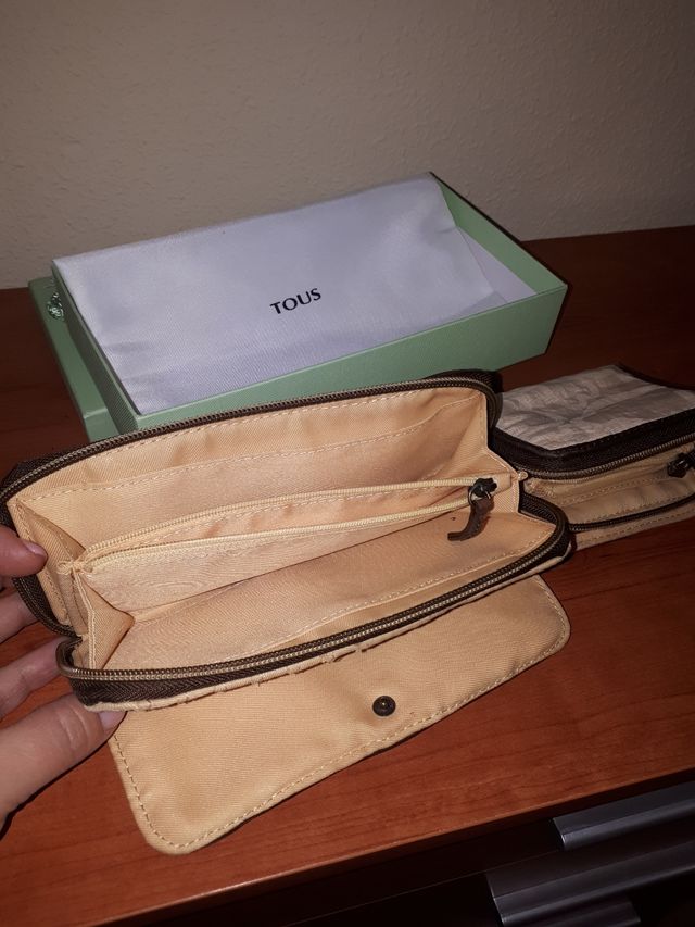 REBAJADO. CARTERA Y MONEDERO TOUS