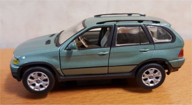Colección de 4 x 4 en miniatura.