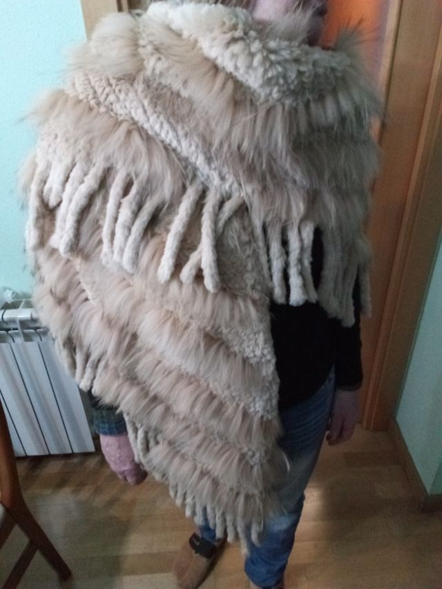 Bufanda poncho de pelo Natural