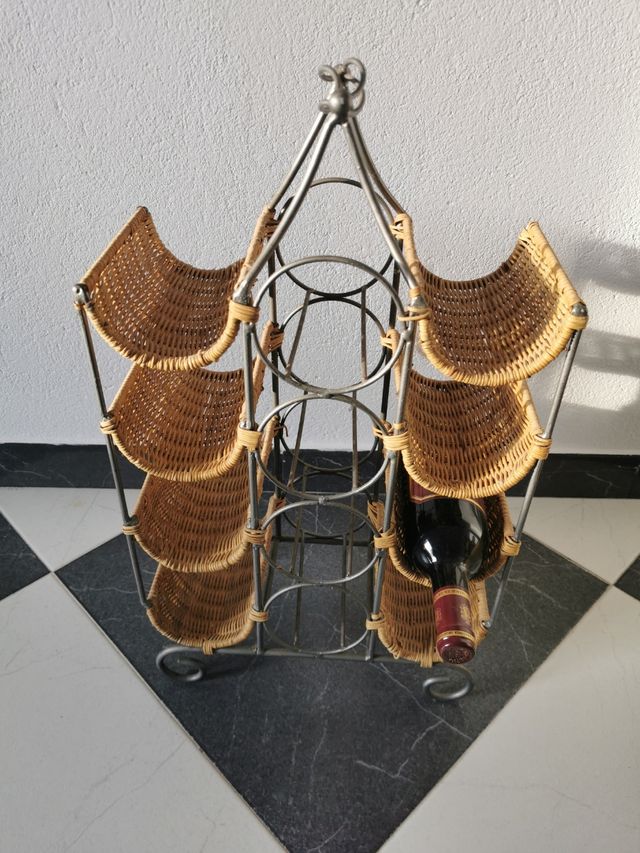 Botellero y revistero