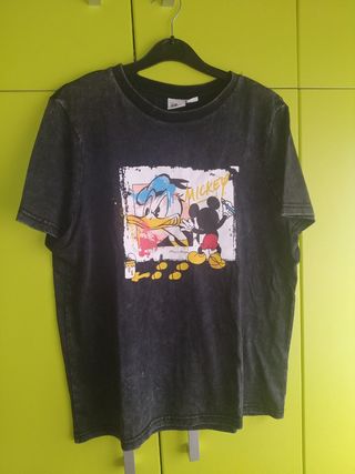 Camiseta Disney Primark de segunda mano por 3 EUR en Valladolid en WALLAPOP