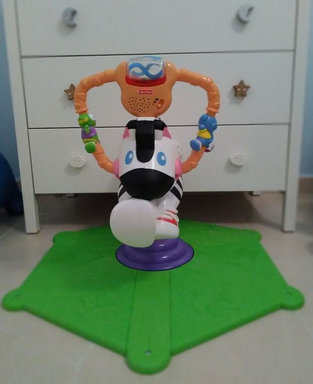 Cebra GIRA GIRA Fisher Price NUEVA