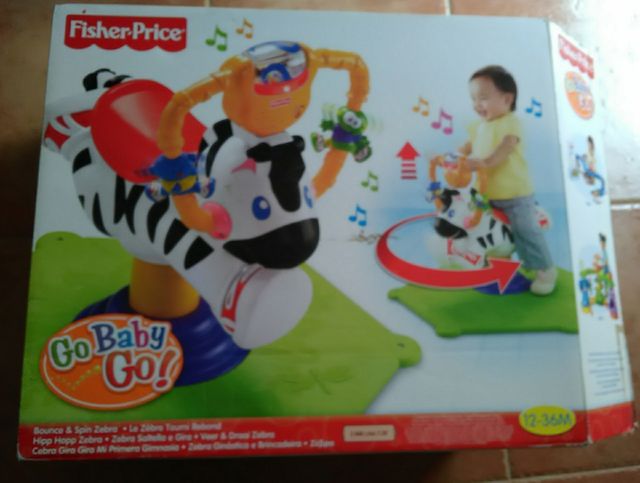 Cebra GIRA GIRA Fisher Price NUEVA