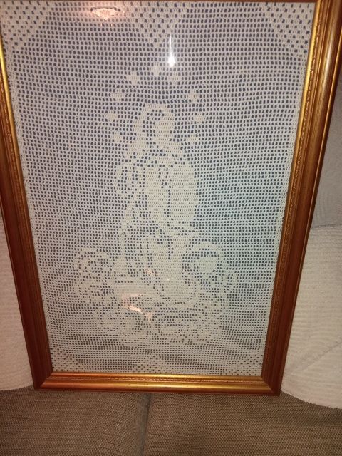 cuadro   virgen hecho a ganchillo