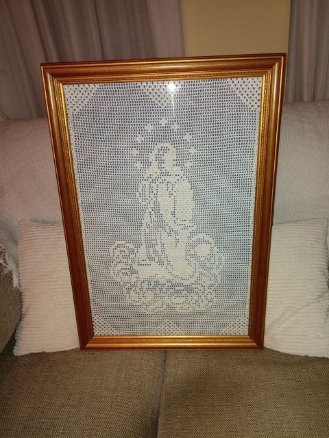 cuadro   virgen hecho a ganchillo