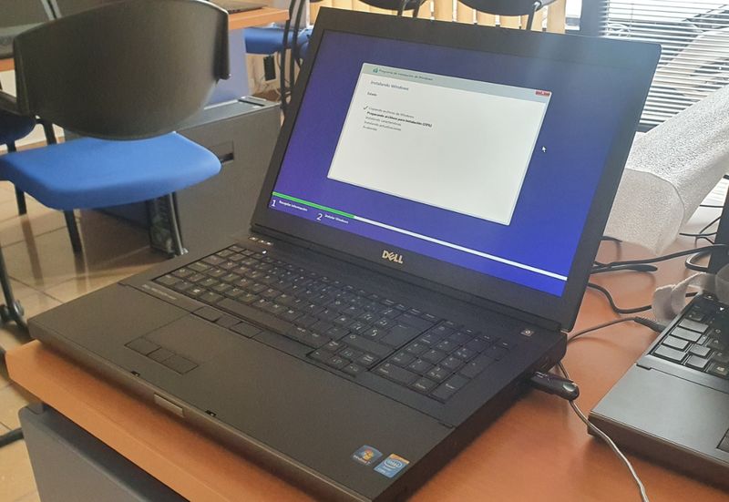 DELL 6800 I7 32 RAM NVIDIA QUADRO K3100 afbeelding 2