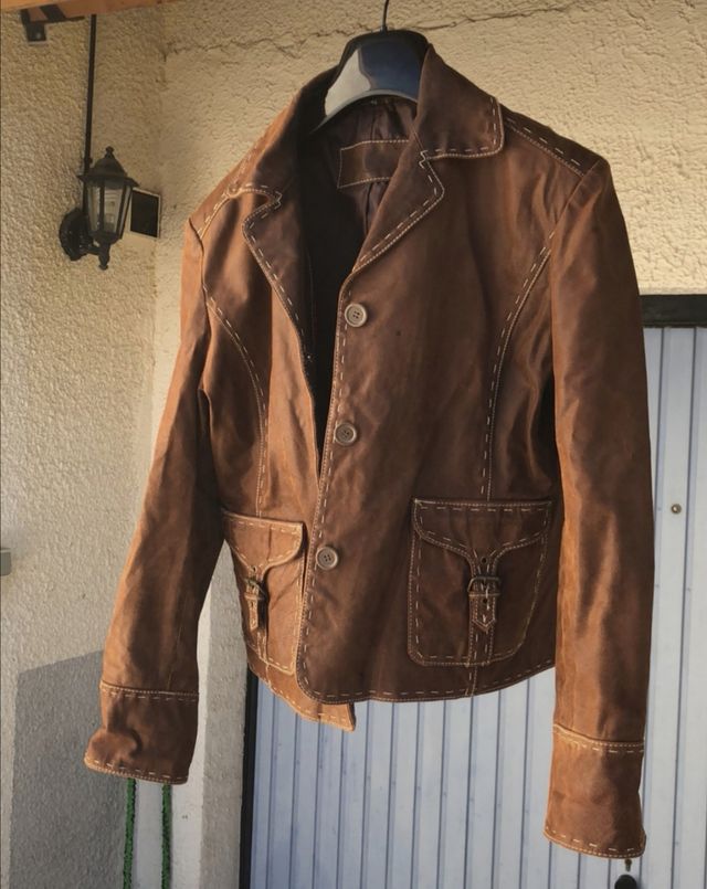 Cazadora de cuero