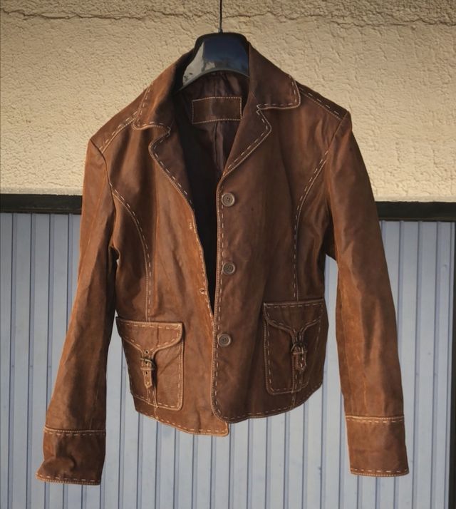 Cazadora de cuero