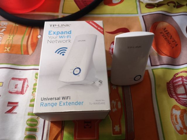 Ripetitore WiFi Tp Link.