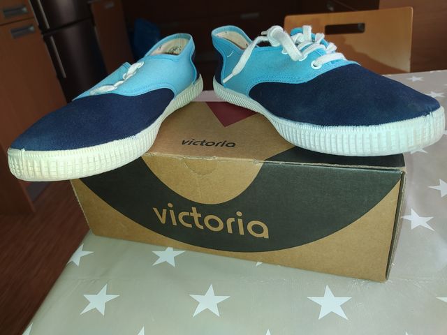 Zapatillas Victoria, número 39