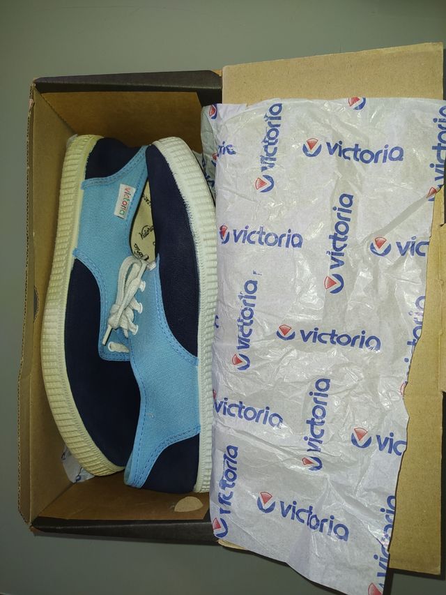 Zapatillas Victoria, número 39