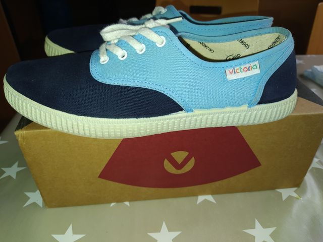 Zapatillas Victoria, número 39