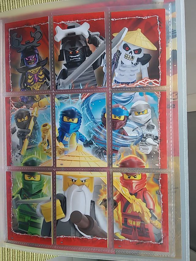 ÁLBUM COMPLETO LEGO NINJAGO CAZADORES DE DRAGONES