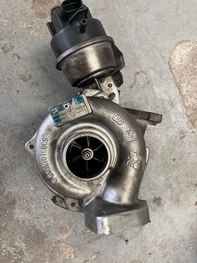 Turbo Audi a4 b8 143cv híbrido 