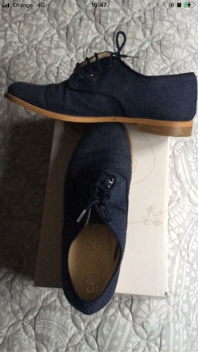 Zapato forrado en lino azul de niño