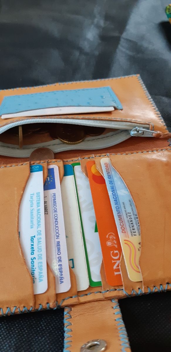 Cartera Mujer en Cuero y Avestruz