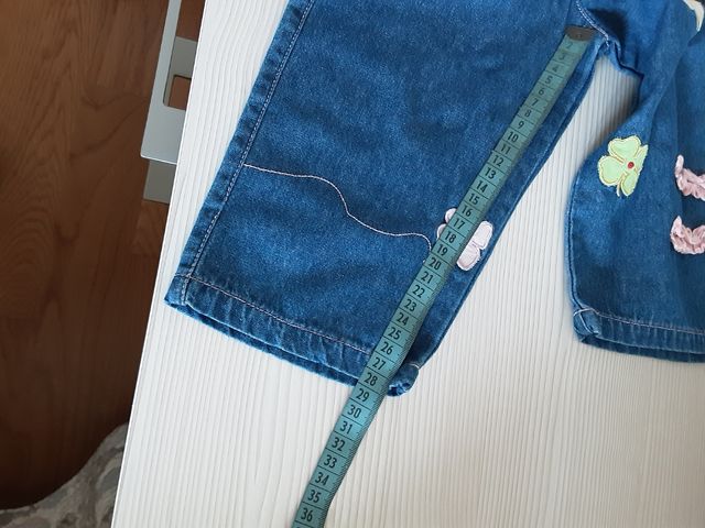 pantalón vaquero a estrenar. T 18 meses