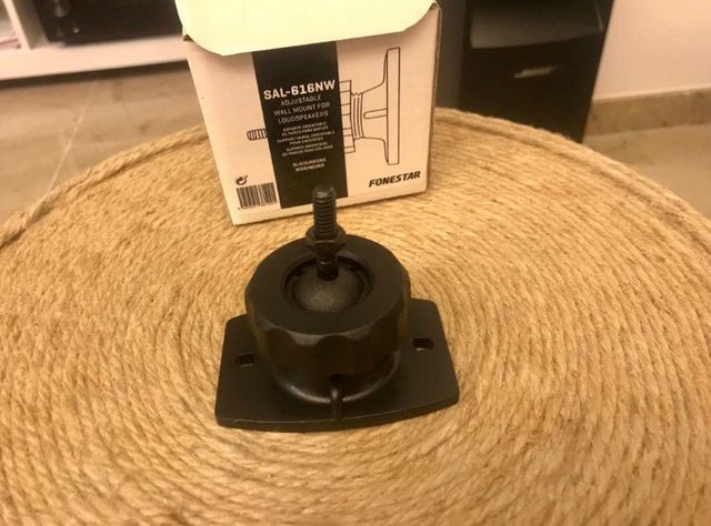 Soporte universal altavoz FONESTAR