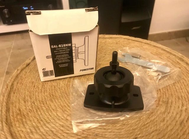 Soporte universal altavoz FONESTAR