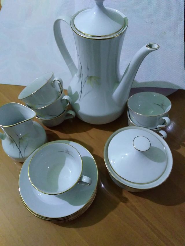 Juego de café + añadidos marca Porzelanit