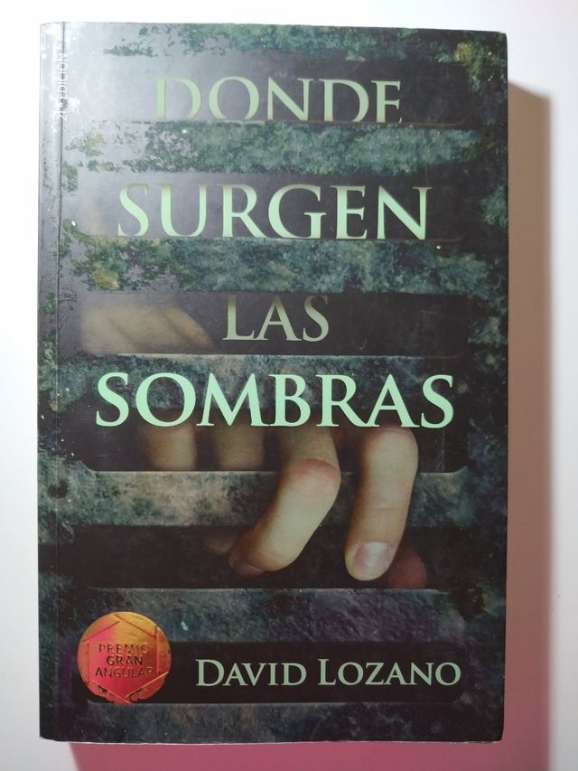 Libro Donde Surgen Las Sombras De Segunda Mano Por 7 Eur En Don Benito En Wallapop