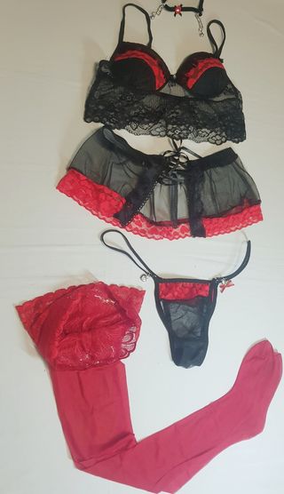 Conjunto lencería sexy rojo negro de segunda mano por 12 EUR en Gijón en  WALLAPOP