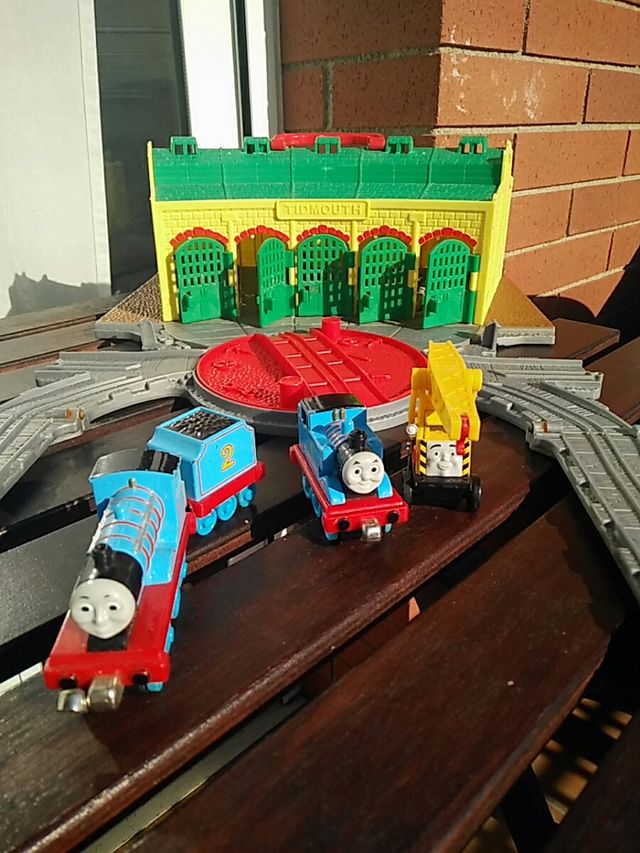 Estación Locomotora Thomas con circuito