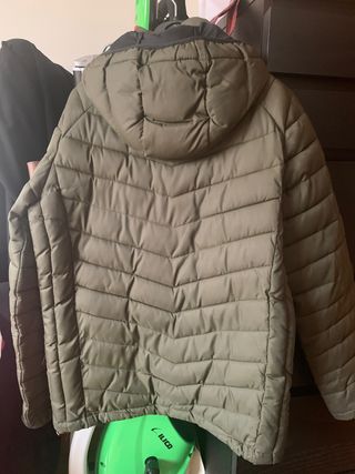 Cazadora plumas Norway niños verde militar de segunda mano por 25 EUR en  Valladolid en WALLAPOP