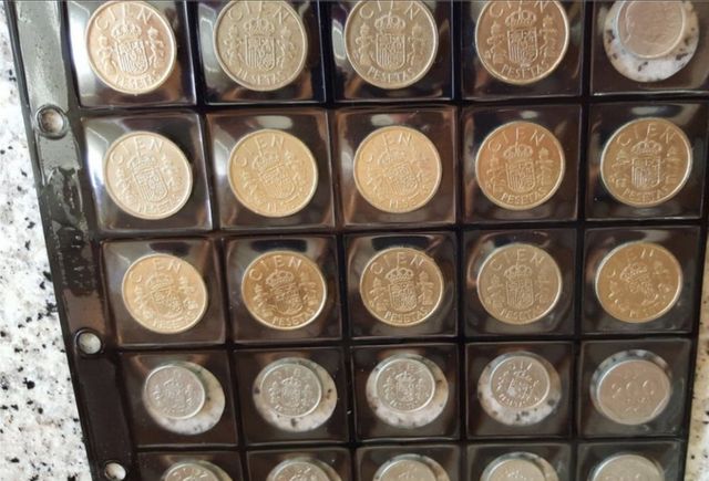 NUMISMÁTICA...Monedas varias.