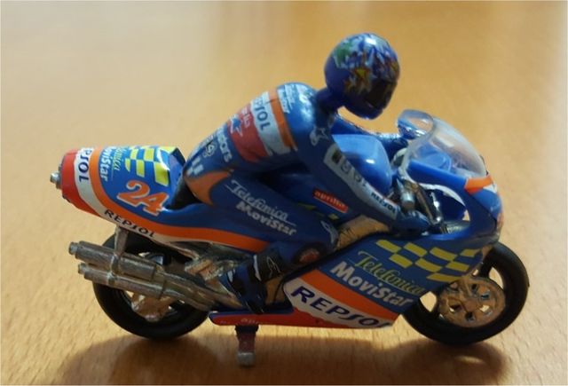 Motos en miniatura de REPSOL.