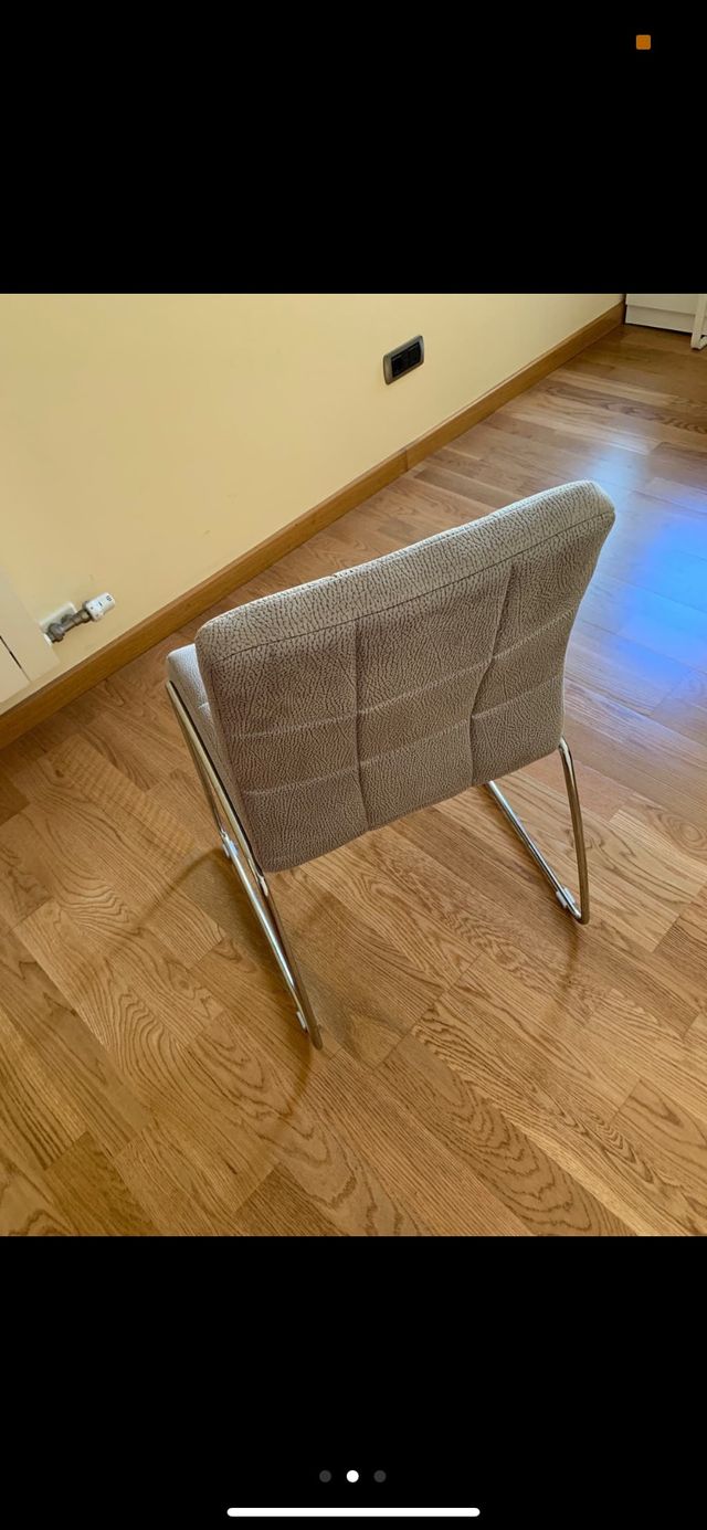 4 SEDIE APPENA IMBOTTITE