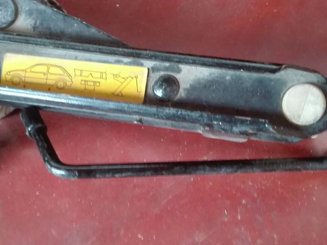 gat per ford fiesta del 1990