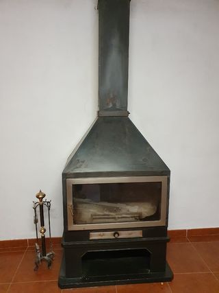 Chimenea de leña de segunda mano en WALLAPOP