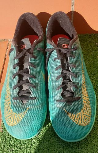 Zapatillas Nike Mercurial CR7 verdes T- 37.5 de segunda mano por 10 EUR en  Mollet del Vallès en WALLAPOP