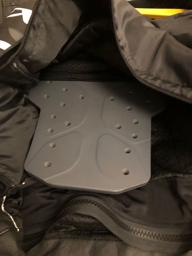 Chaqueta cuero IXON + espaldera